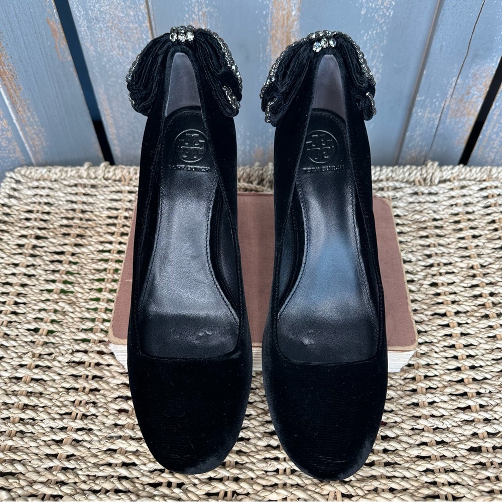 Tory Burch Josephine Velvet Rhinestone Bow Pump Black Sz 7.5 - Picture 2 of 16